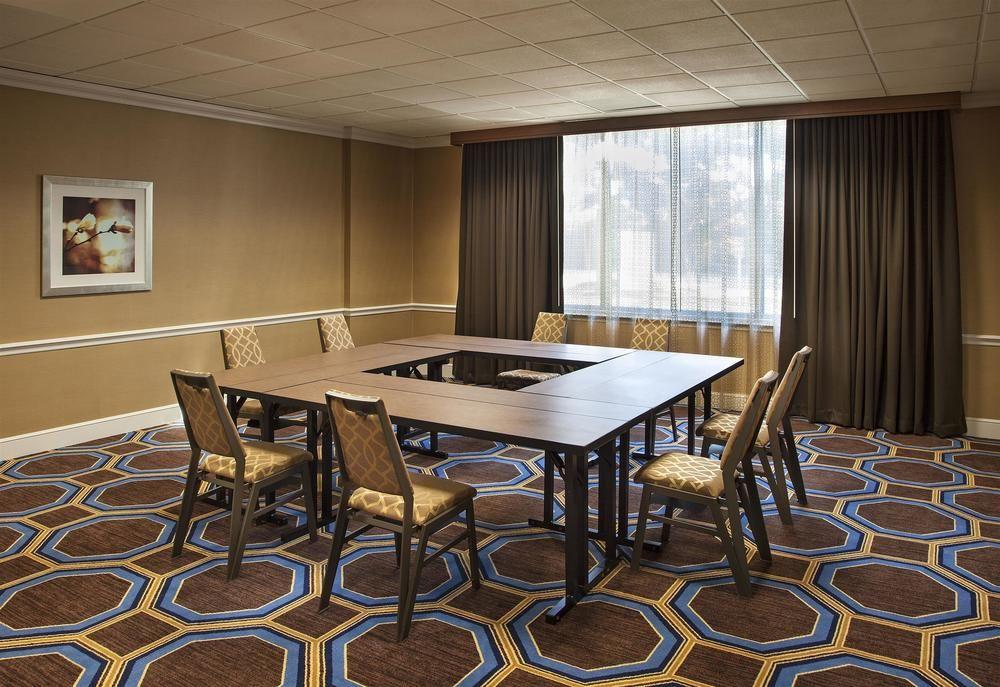 Отель The Chifley Houston, Tapestry Collection By Hilton Экстерьер фото